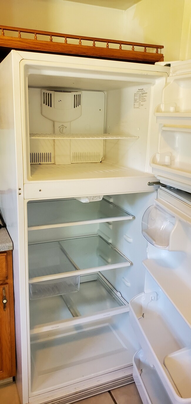 Building Photo - 1163 Higgins Ave