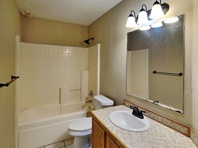 Building Photo - MOVE-IN READY NOW! Corner Lot in White Settlement ISD!