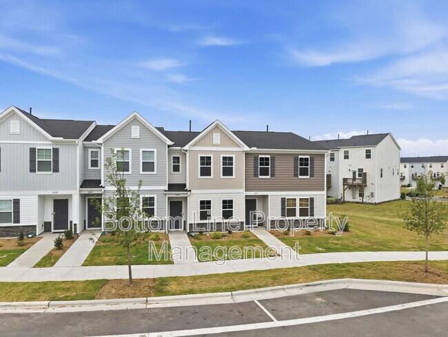 Building Photo - 2495 Tonoloway Dr