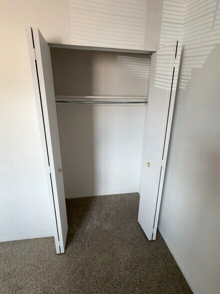 Building Photo - 7545 Banner Ct