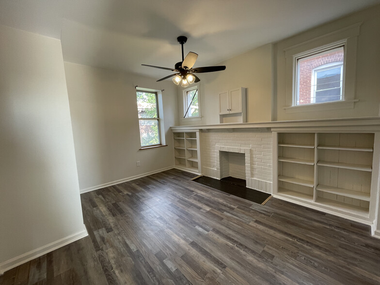 Front Bedroom or Add'l Living - 3802 McRee Ave