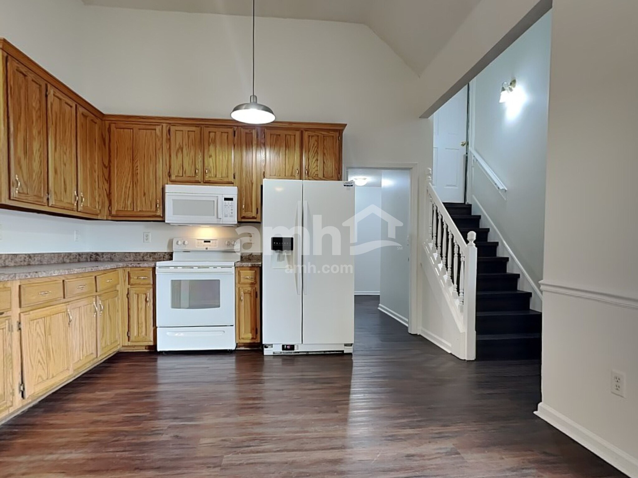 Building Photo - 9270 Chimneyrock Blvd