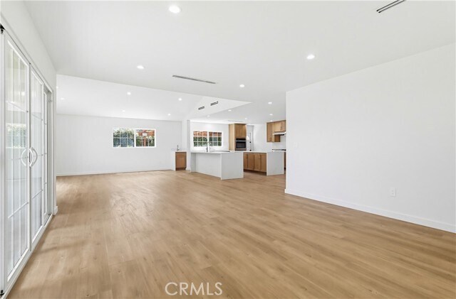 Building Photo - 5440 Alcove Ave