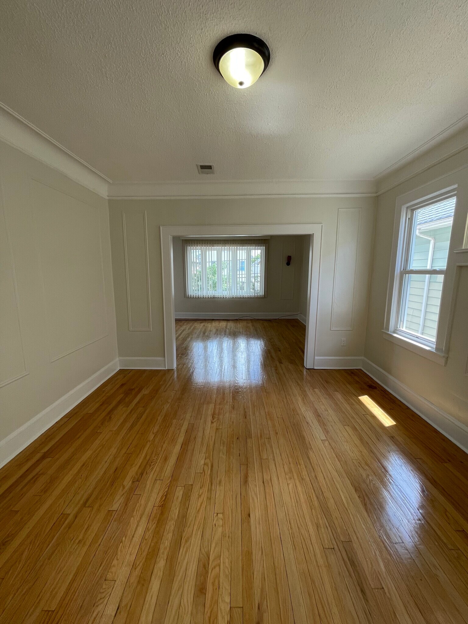 Building Photo - 1018 Kilsyth Rd