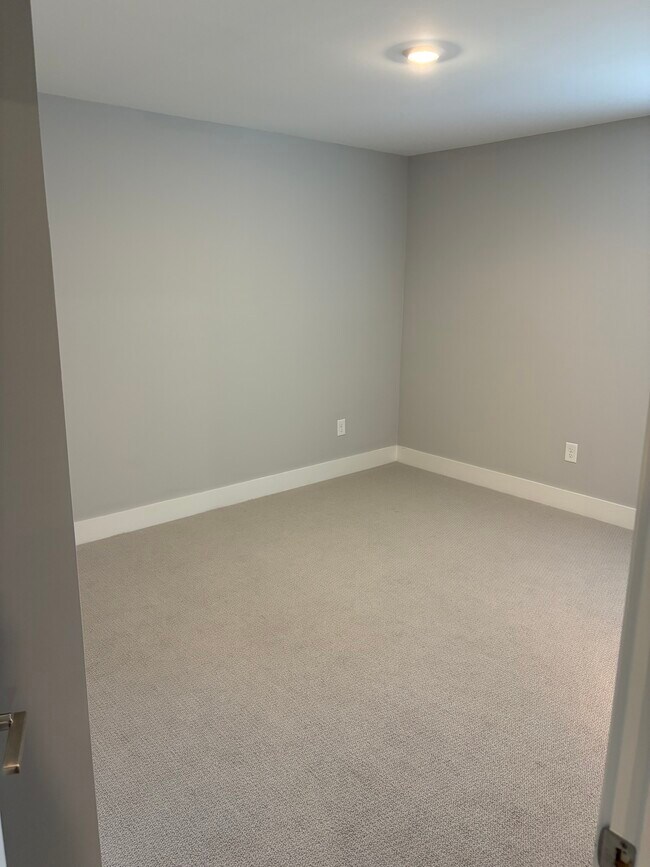 Building Photo - 1148 Sea Lavender Dr