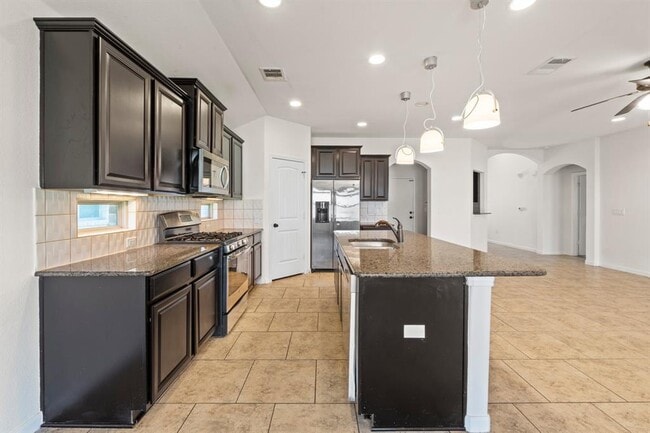 Building Photo - 2317 Billy Pat Rd