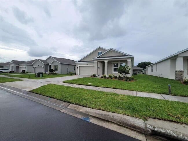 Building Photo - 5579 Bakewell Pl