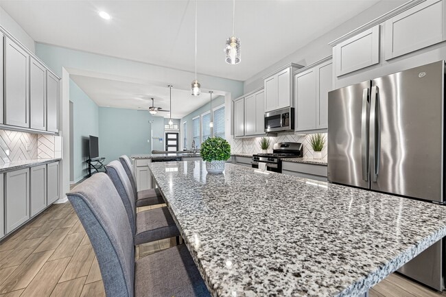 Building Photo - 31130 Cardrona Peak Pl