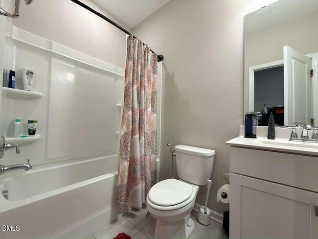 Building Photo - 3500 Barn Rd