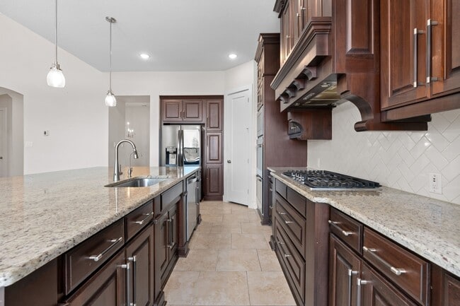 Building Photo - 4008 Canaleta