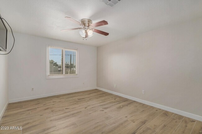 Building Photo - 14435 N 36th St
