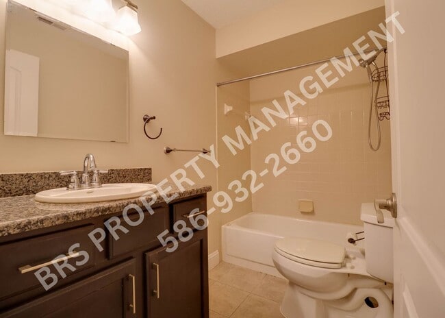 Building Photo - Sterling Heights One Bedroom Condo