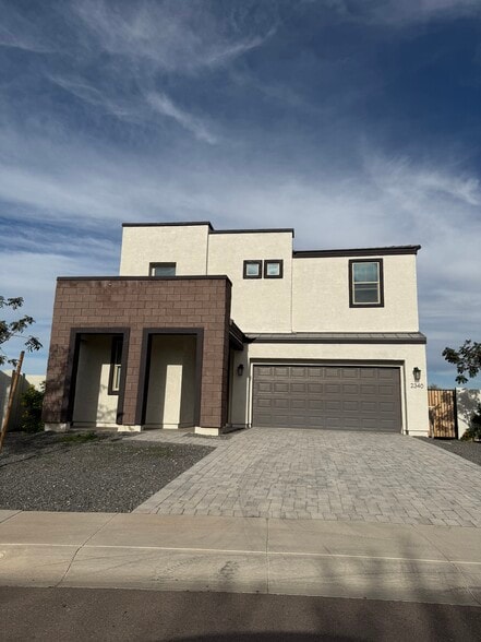 Primary Photo - 2340 E Marguerite Ave