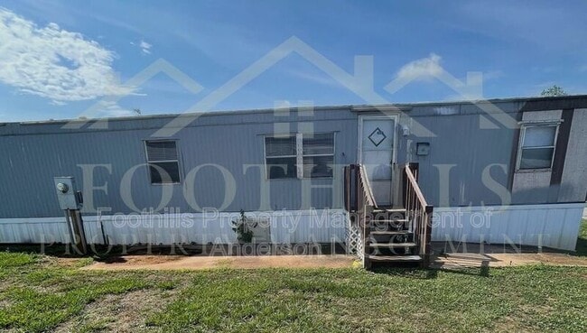 Primary Photo - 182 Lemans Dr