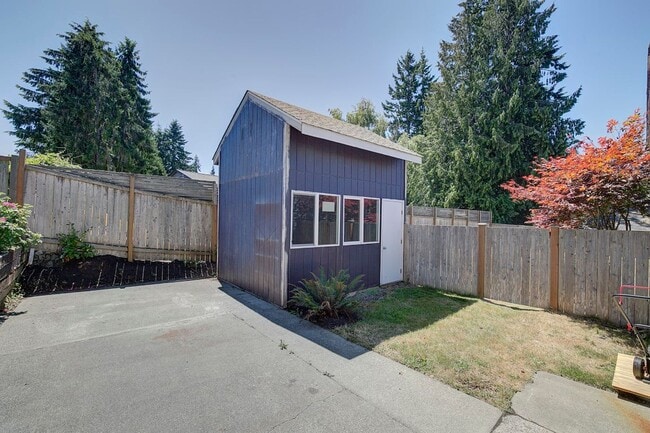Building Photo - 3Bd/1.75Ba Edmonds House