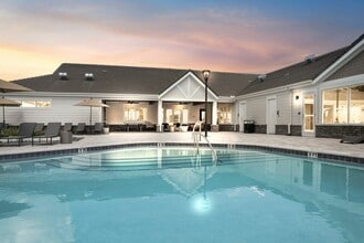 Building Photo - BLVD 2600