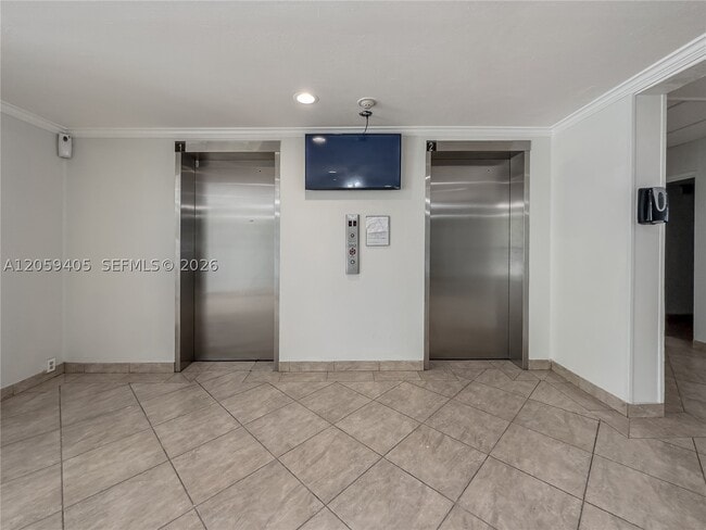 Building Photo - 17570 Atlantic Blvd