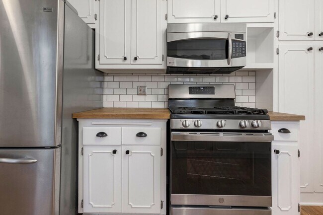 Building Photo - 4225 Rudy Ln