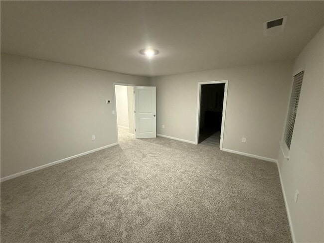 Building Photo - 2044 Avalon Rdg