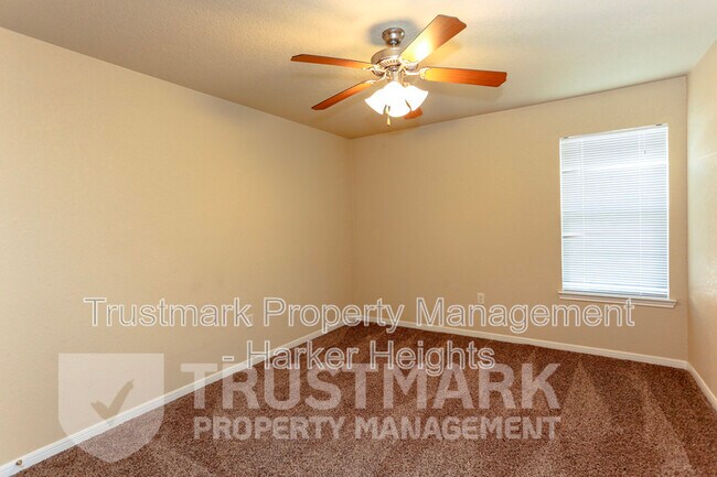 Building Photo - 4202 Elms Run Cir