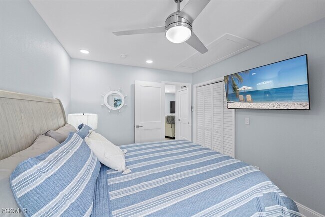 Building Photo - 6151 Estero Blvd