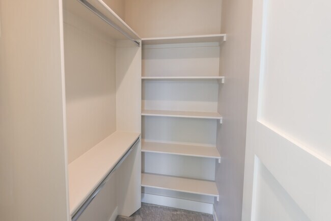 Building Photo - 1294 Stuart St