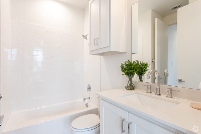2BR,2.5BA - 2002SF - Bathroom - One Bennett Park