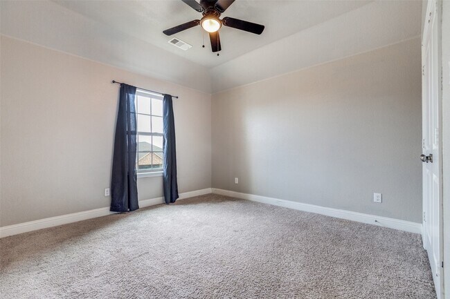 Building Photo - 16333 Amistad Ave