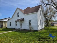 Building Photo - 3 bedroom in Billings MT 59105