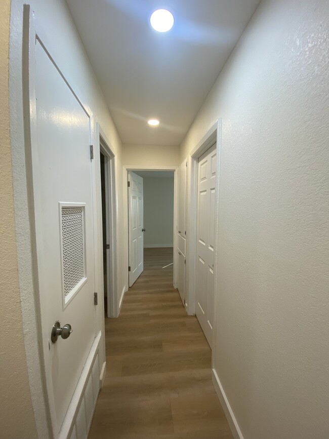 Hallway - 6811 Blue Ash Dr