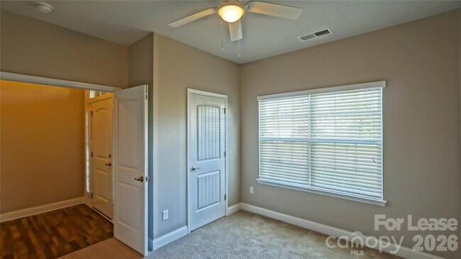 Building Photo - 108 Bunker Hill Ln