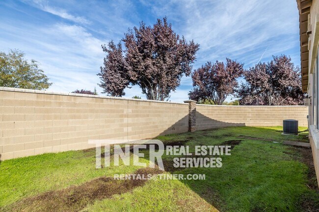Building Photo - 1422 Stoney Cross Ln