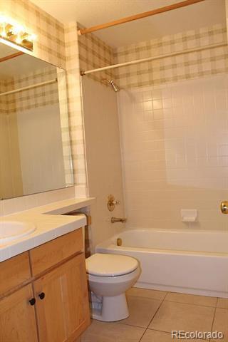 Building Photo - 6254 S Sedalia St