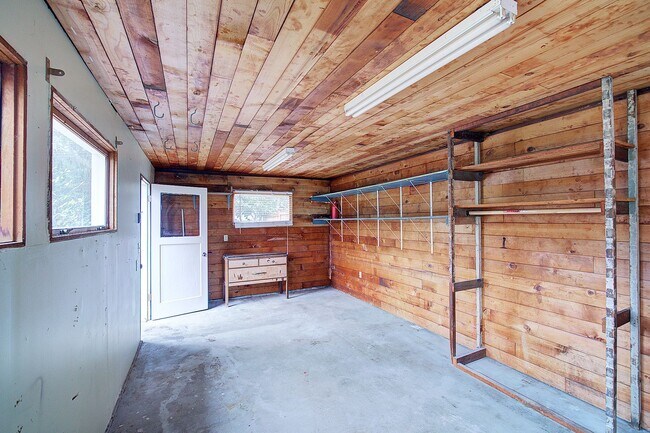 Building Photo - 3bd/1.5ba Seattle House
