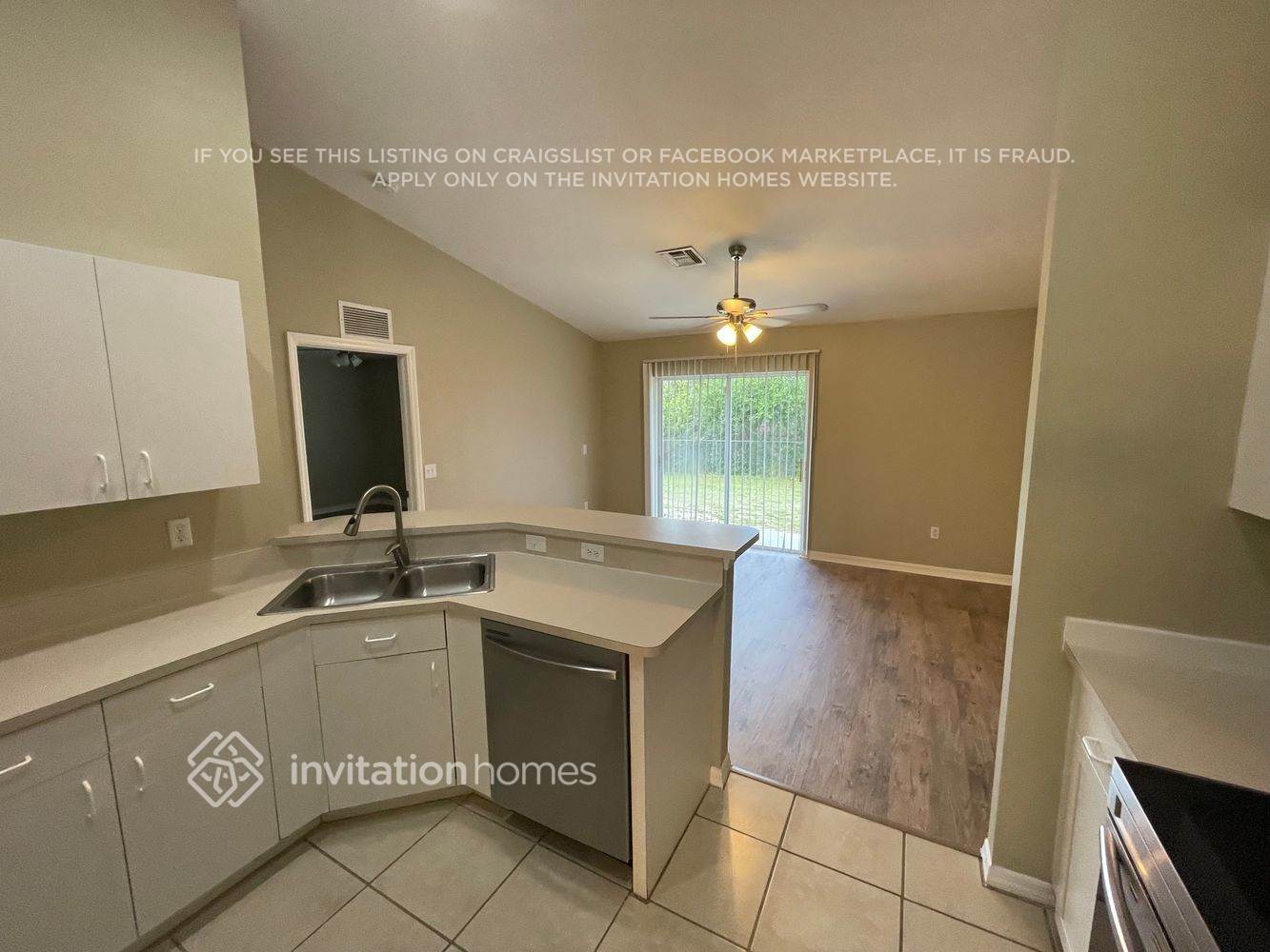 Building Photo - 908 Biscayne Dr