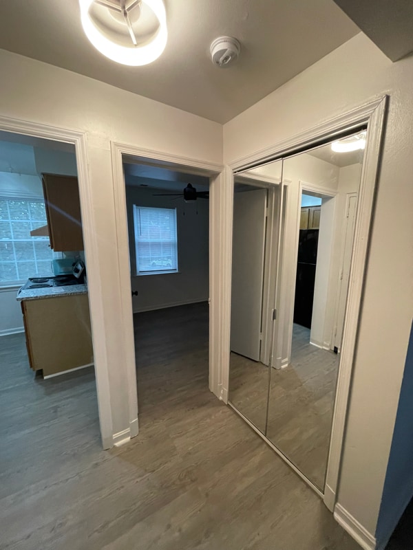 Building Photo - 2008 Fort Davis St SE