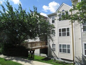 Building Photo - Charming 2 Bedroom/2 Bathroom Apartment in Halethorpe, MD!