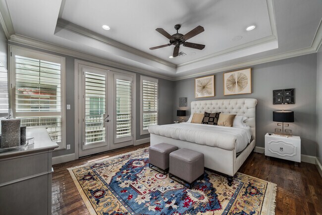 3rd floor primary bedroom - 4003 Wycliff Ave