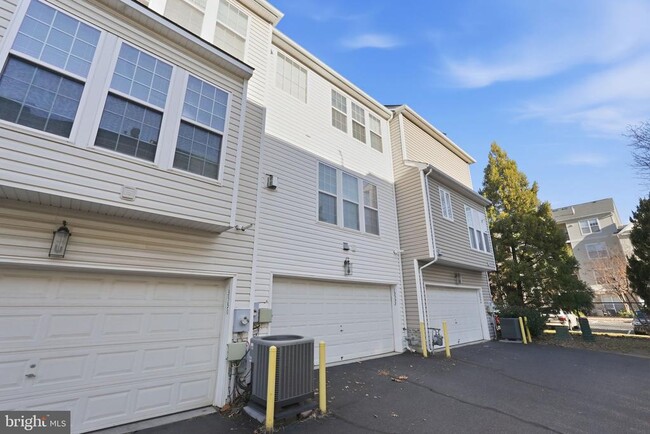 Building Photo - 13532 Stargazer Ter