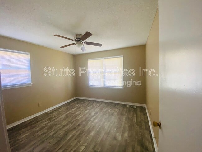 Building Photo - 1610 Burroughs Ave