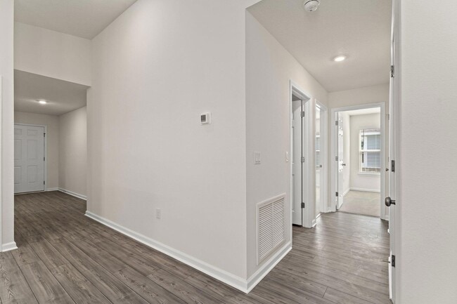 Building Photo - 794 Riverwalk Cir