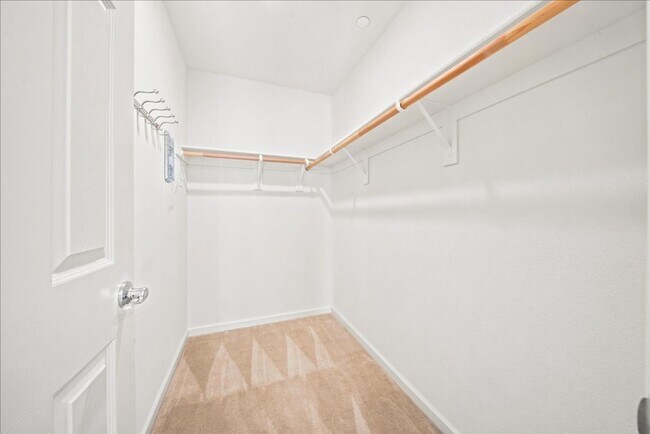 Building Photo - 15 Bannock Glen Pl