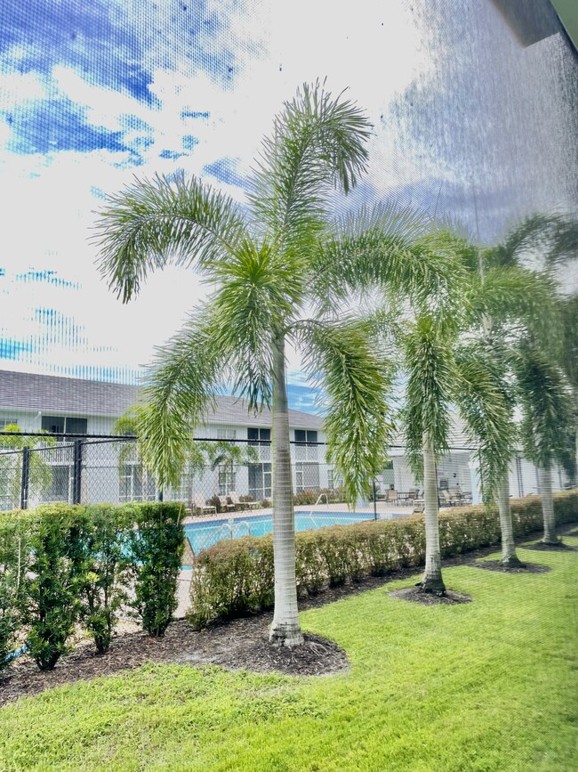 Building Photo - 8313 Bernwood Cove Loop