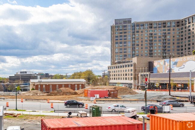 April 2022 - The Pinnacle North Bethesda