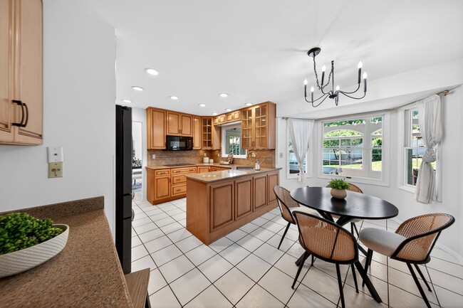 Building Photo - 2019 Cedarmill Dr