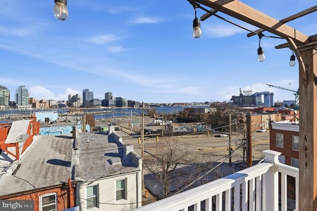 Building Photo - 1314 Webster St