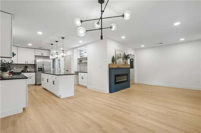 Building Photo - 4/2 Atlanta Home for Rent