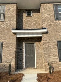 Building Photo - 435 3rd Loop Rd