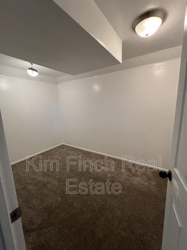 Building Photo - 4577 Twilight Dr