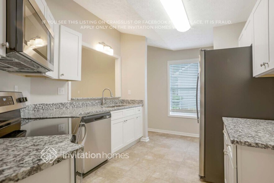 Building Photo - 1010 Pepper Cir